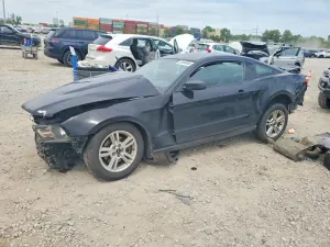 Ford Mustang 3.7L 6 2012