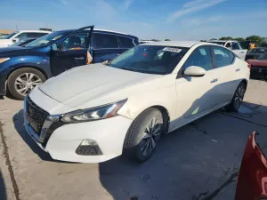 Nissan Altima 2.5L 4 2022