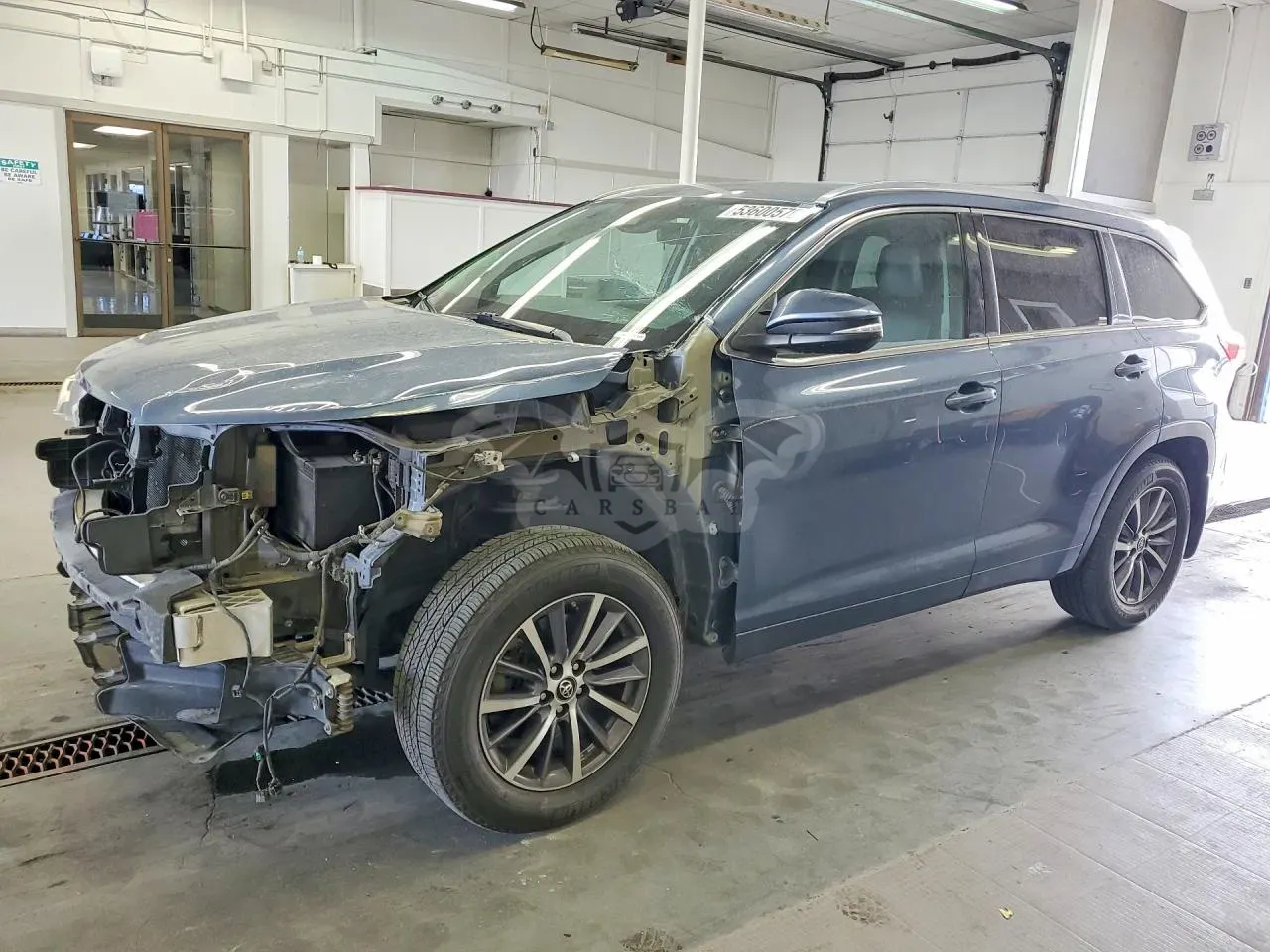 Toyota Highlander 3.5L 6 2017