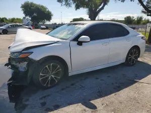 Toyota Camry 2.5L 4 2018