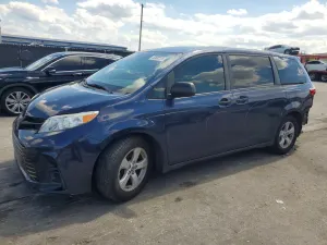 Toyota Sienna 3.5L 6 2019