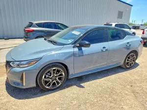 Nissan Sentra 2.0L 4 2025