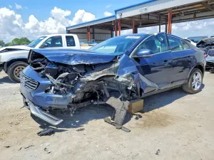 Volvo S60 2.0L 4 2015