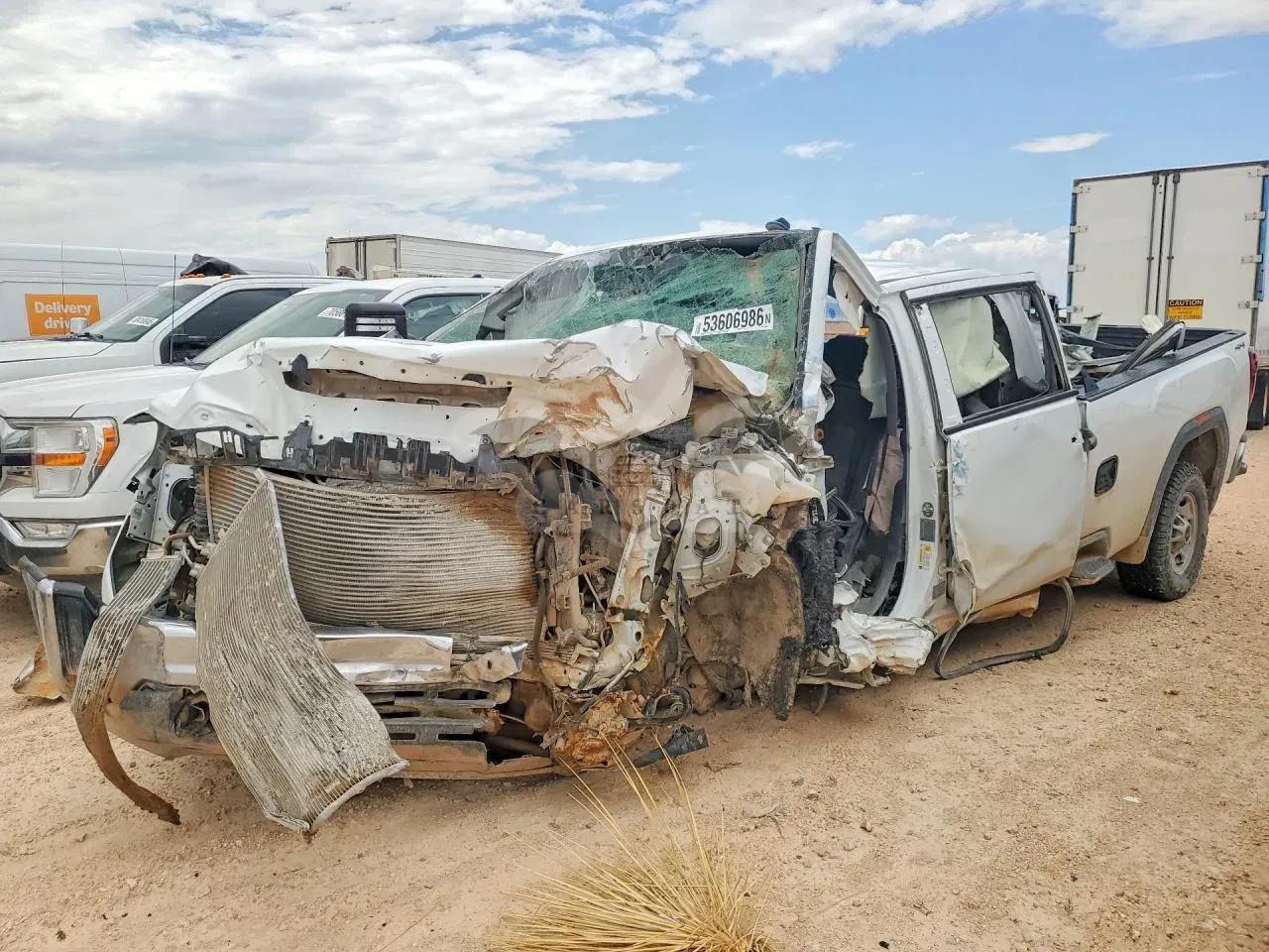 GMC Sierra 6.6L 8 2024