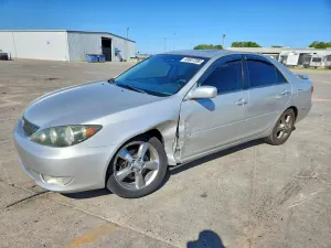 Toyota Camry 3.3L 6 2005