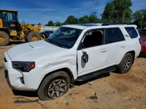 Toyota 4Runner 4.0L 6 2024