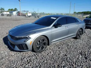 Kia K5 2.5L 4 2026