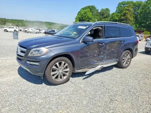 Mercedes-Benz GL 4.6L 8 2013