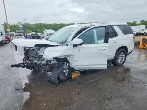 Chevrolet Tahoe 5.3L 8 2025