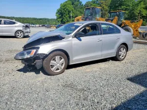 Volkswagen Jetta 2L 4 2015