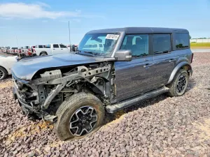 Ford Bronco 2.7L 6 2023