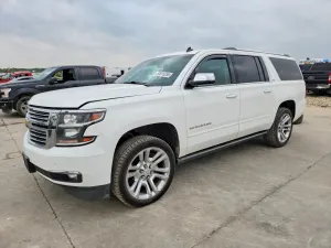 Chevrolet Suburban 5.3L 8 2015