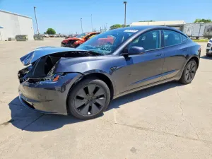 Tesla Model 3 2025