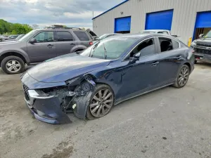 Mazda 3 2.5L 4 2021