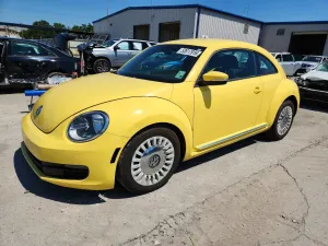 Volkswagen Beetle 2.5L 5 2014