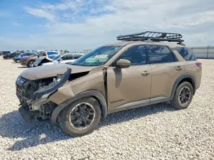 Nissan Pathfinder 3.5L 6 2023