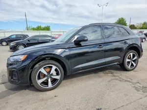 Audi Q5 2.0L 4 2022