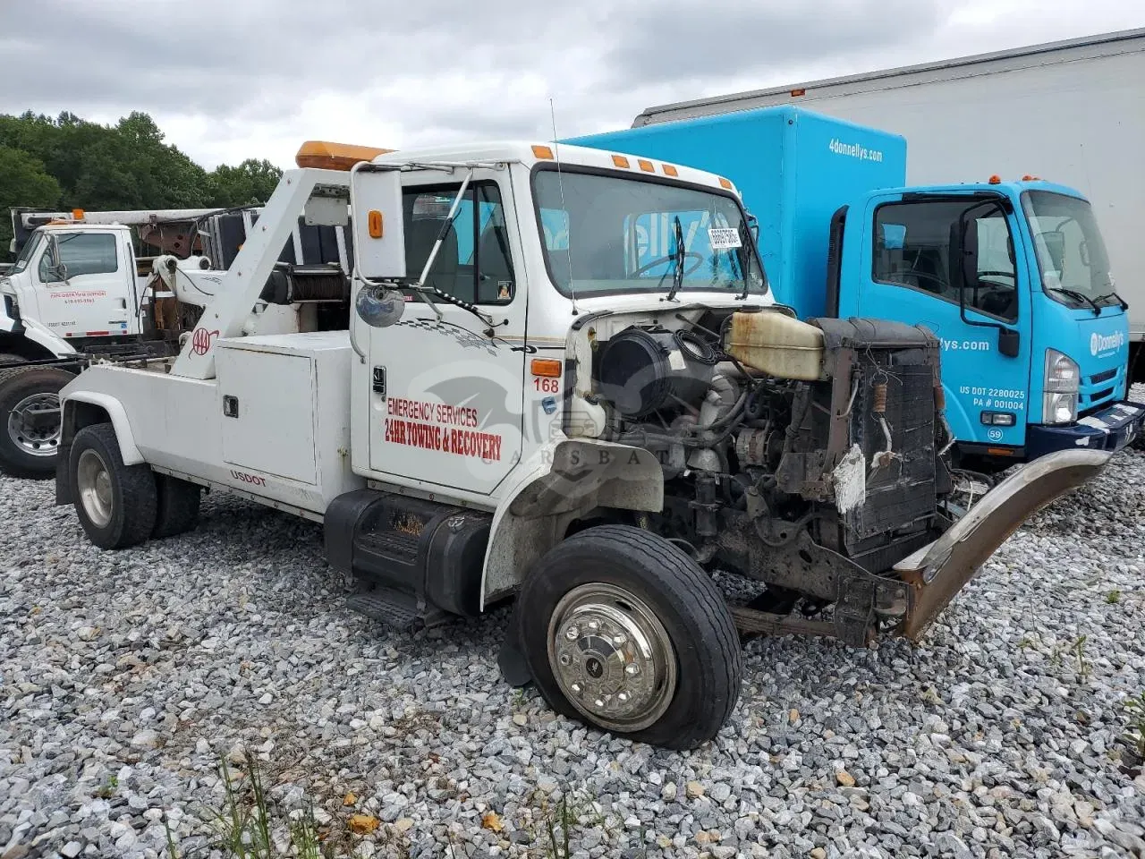 International DuraStar / 4000 10.8L 6 1999
