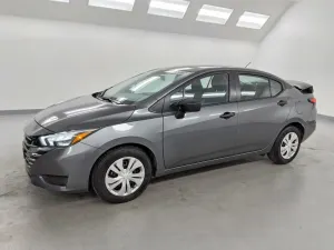 Nissan Versa 1.6L 4 2025