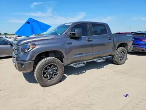 Toyota Tundra 5.7L 8 2021