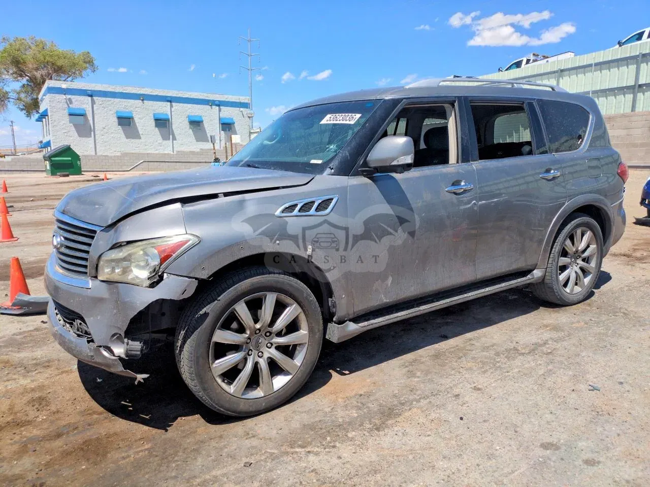 Infiniti QX56 5.6L 8 2013