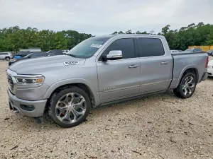 RAM 1500 5.7L 8 2020