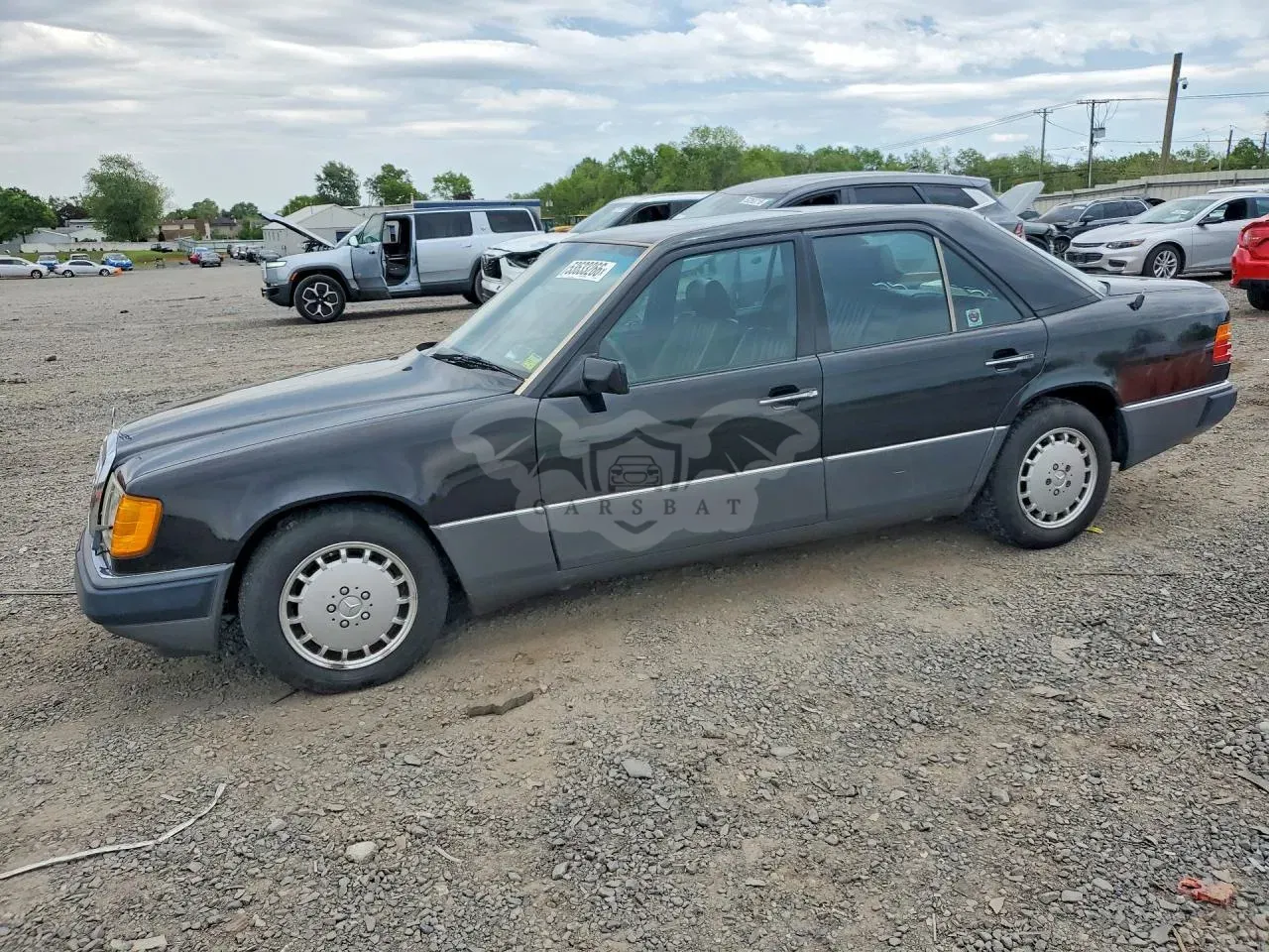 Mercedes-Benz 300 2.6L 6 1990