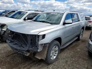 Chevrolet Suburban 5.3L 8 2019