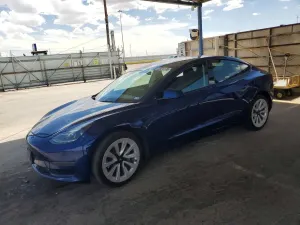 Tesla Model 3 2022