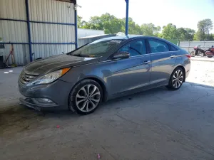 Hyundai Sonata 2.0L 4 2013