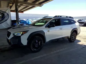Subaru Outback 2.4L 4 2022