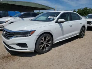 Volkswagen Passat 2.0L 4 2021