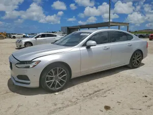 Volvo S90 2.0L 4 2018