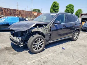 BMW X5 3.0L 6 2020