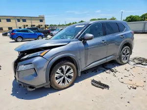 Nissan Rogue 2.5L 4 2021