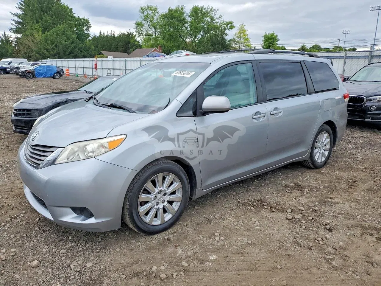 Toyota Sienna 3.5L 6 2014