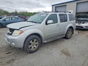 Nissan Pathfinder 4.0L 6 2012