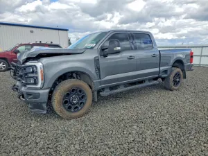 Ford F-350 7.3L 8 2025