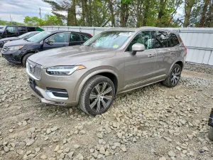 Volvo XC90 2.0L 4 2021