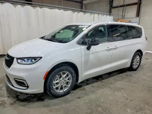 Chrysler Pacifica 3.6L 6 2026