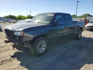Chevrolet Silverado 1500 4.8L 8 2005