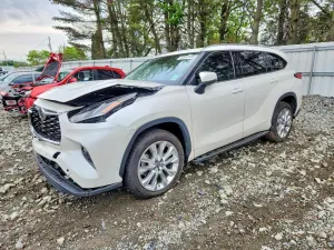 Toyota Highlander 3.5L 6 2021