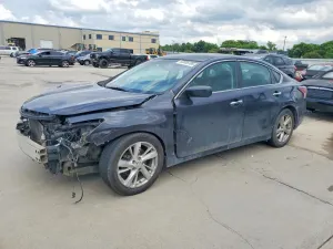 Nissan Altima 2.5L 4 2015