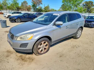 Volvo XC60 3.2L 6 2013