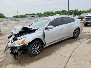Nissan Altima 2.5L 4 2015