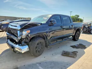 Toyota Tundra 5.7L 8 2021