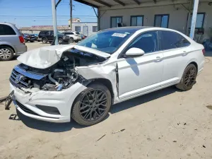 Volkswagen Jetta 1.4L 4 2021