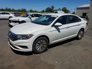 Volkswagen Jetta 1.4L 4 2019