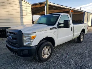 Ford F-250 6.2L 8 2013