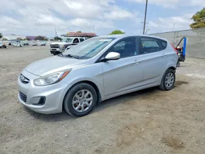 Hyundai Accent 1.6L 4 2013